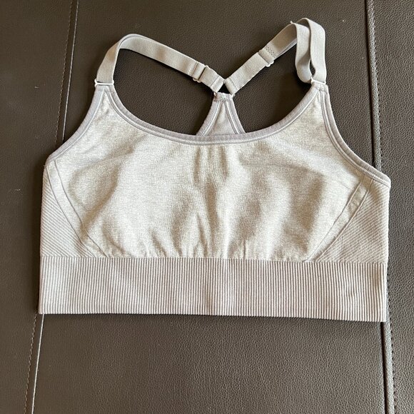 All in Motion Sports Bra - Picture 1 of 2